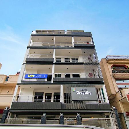 Fabhotel Greysky New Delhi Ngoại thất bức ảnh