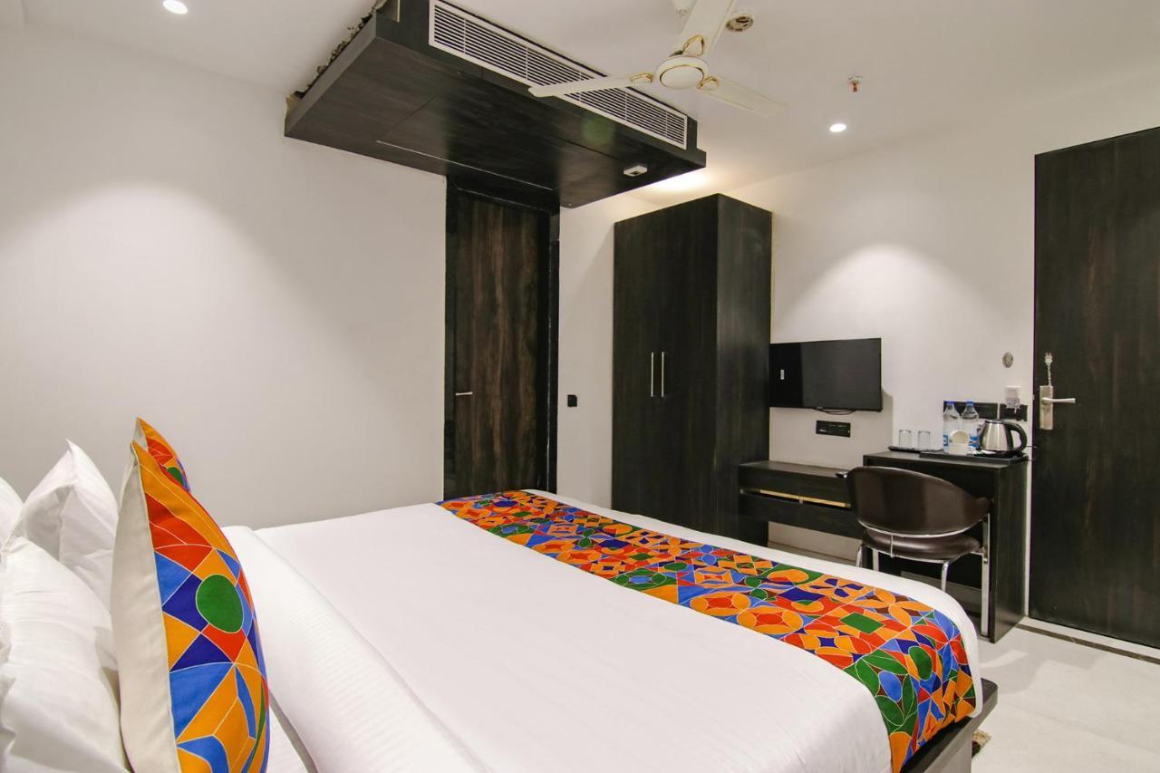 Fabhotel Greysky New Delhi Ngoại thất bức ảnh